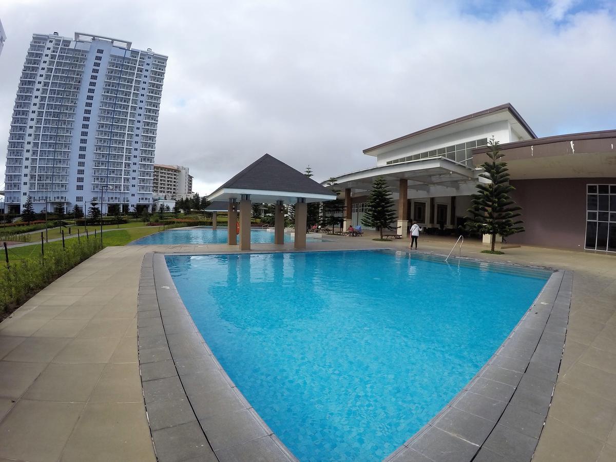 Wind Residence Condo - Tagaytay By Jaderooms Tagaytay City Exterior foto